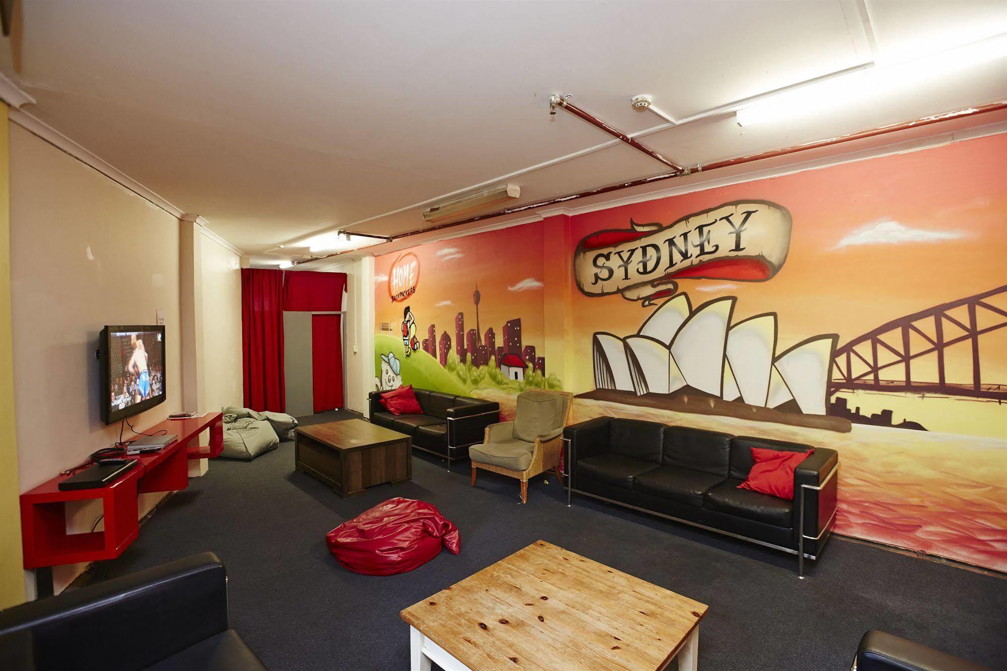 Home Backpackers Sydney Luaran gambar